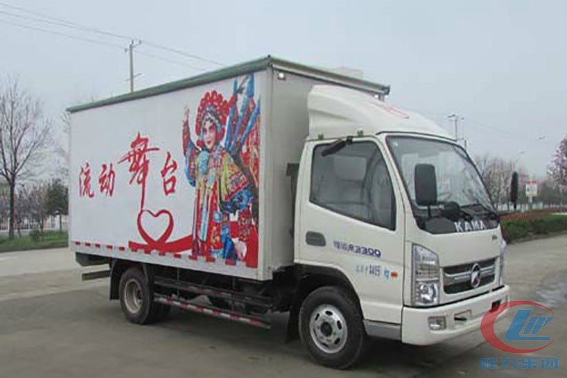 湖北DG视讯凯马4.2米厢长舞台车侧面图