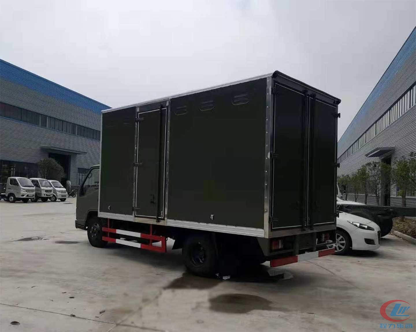 DG视讯汽车集团江铃危险品运输车